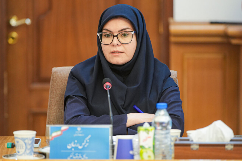 نرگس رزبان