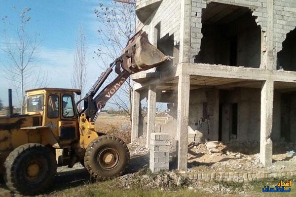 تخریب ساخت و سازهای غیر مجاز در صدرا