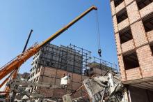 تدوین صلاحیت تخریب ساختمان ها ضرورت دارد