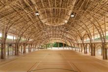 ساخت سالن ورزشی با چوب بامبو