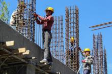 دستمزد نیروی ساخت و‌ ساز افزایش یافت