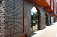 راهنمای جامع انتخاب آجر نما: مقایسه انواع آجر نما
